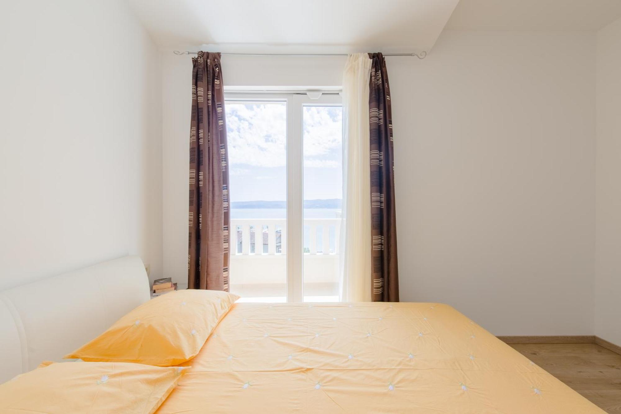 Apartments Kadenca Omiš Quarto foto